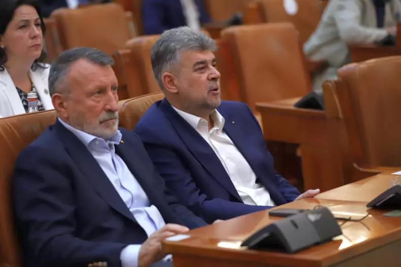 motiuni-cenzura-parlament (1)