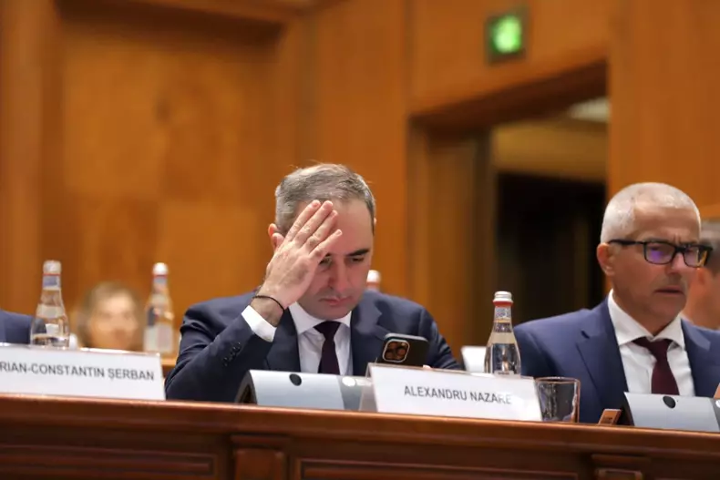 motiuni-cenzura-parlament (3)