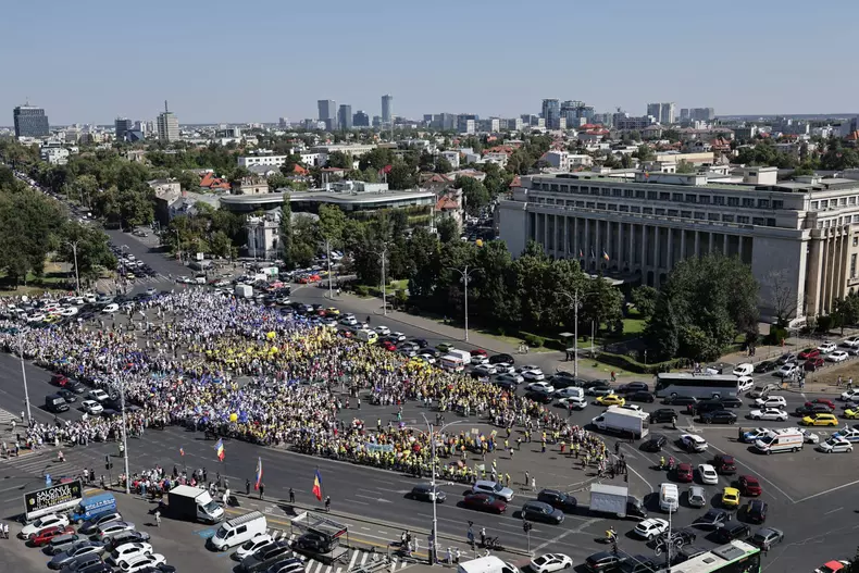 protest profesori-piata victoriei-8 septembrie 2025
