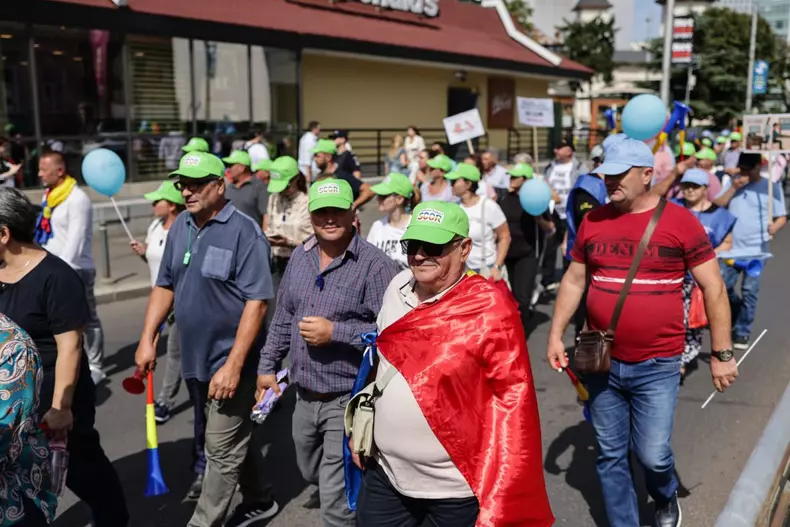 protestatari bucuresti izvor 3