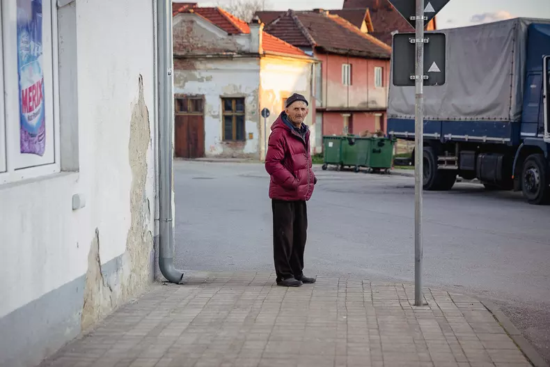 sat-romani-mina-s-101