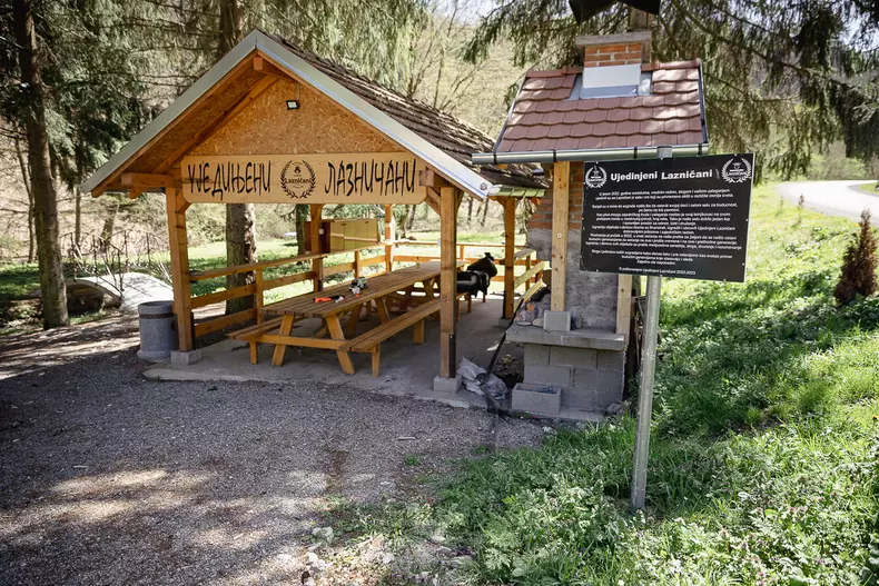 sat-romani-mina-s-165