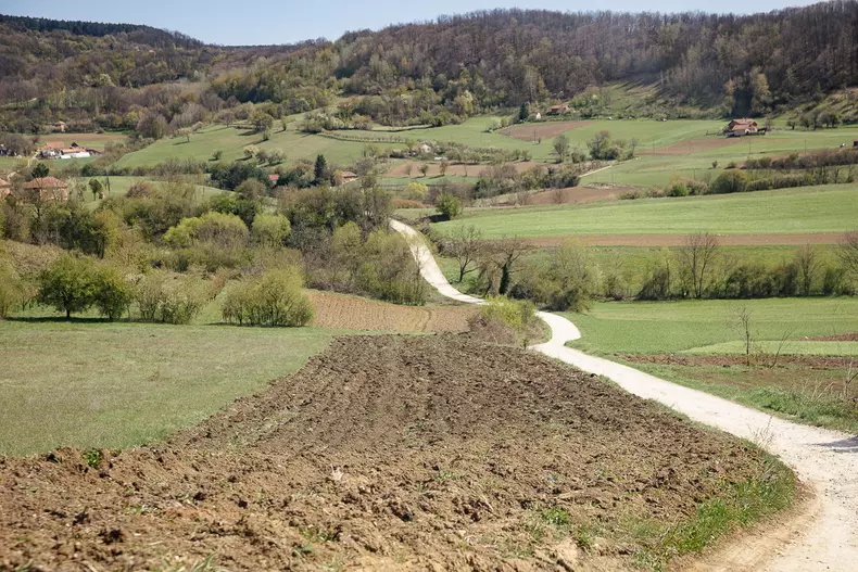 sat-romani-mina-s-200