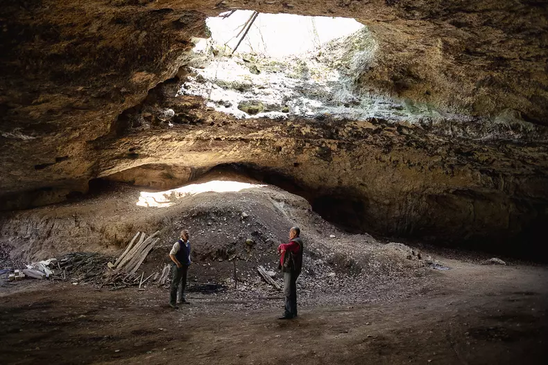 sat-romani-mina-s-215