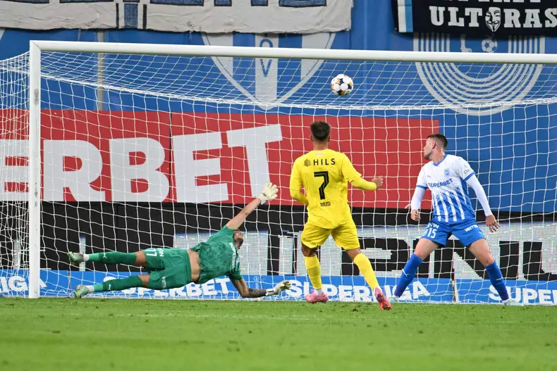 FOTBAL:UNIVERSITATEA CRAIOVA-DINAMO BUCURESTI, SUPERLIGA SUPERBET (26.09.2025)