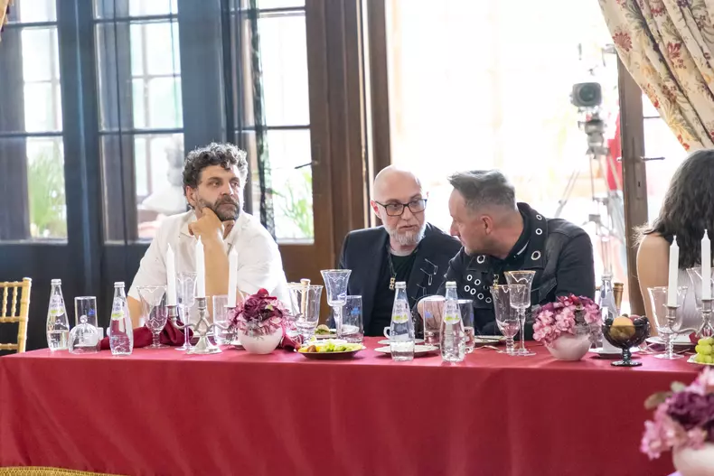 concurenti tradatorii pro tv (1)