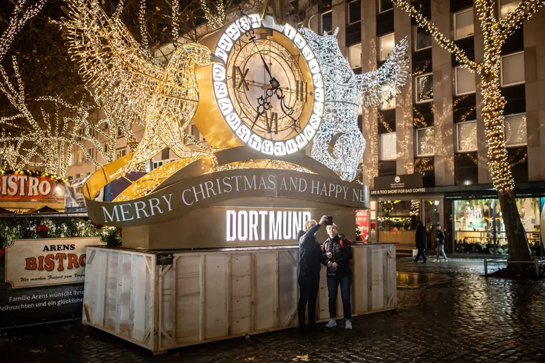 Christmas market with gigantic tree in Dortmund