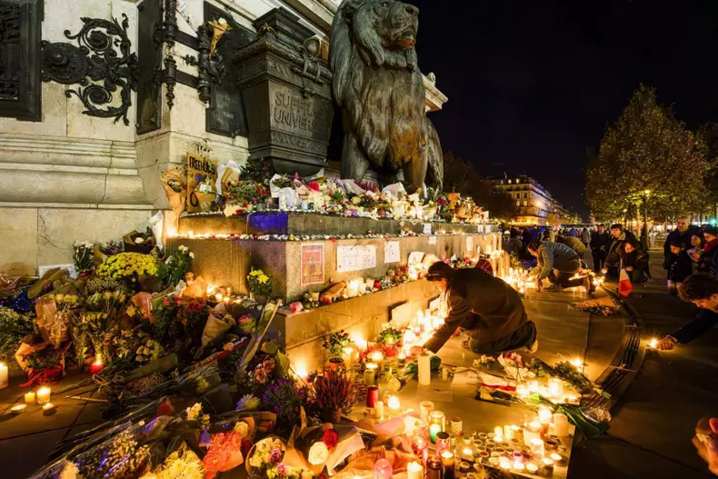 Omagiu adus victimelor Bataclan, la 10 ani după atentat