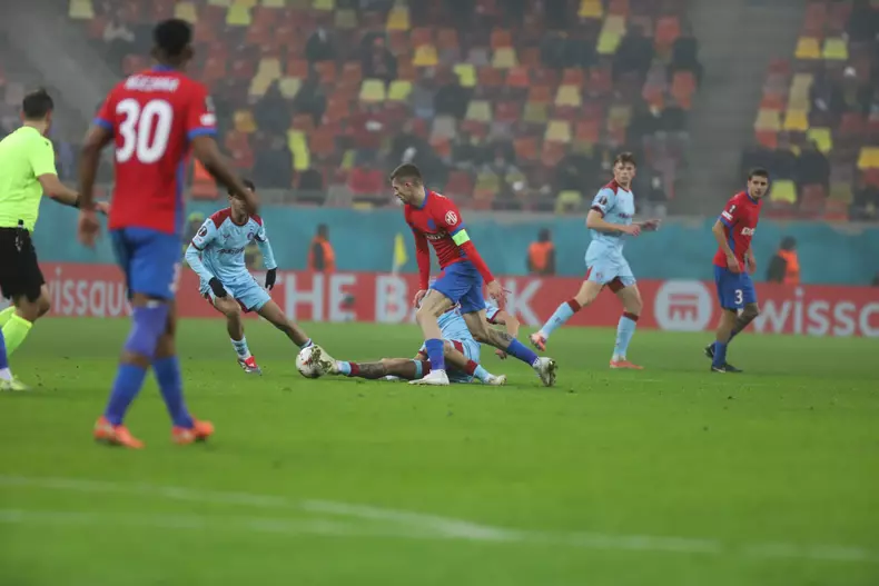 WhatsApp Image 2025-12-11 at 23.32.23 (2)