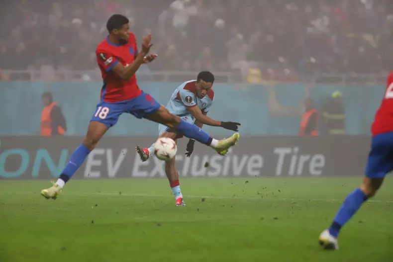 WhatsApp Image 2025-12-11 at 23.32.23 (3)