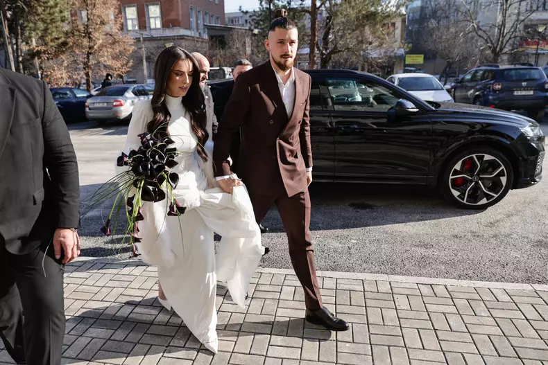 Radu Drăgușin s-a căsătorit civil cu Ioana Stan FOTO: Vlad Chirea