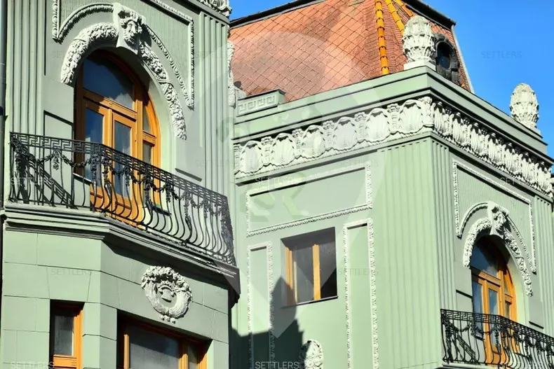 palat Brasov 3