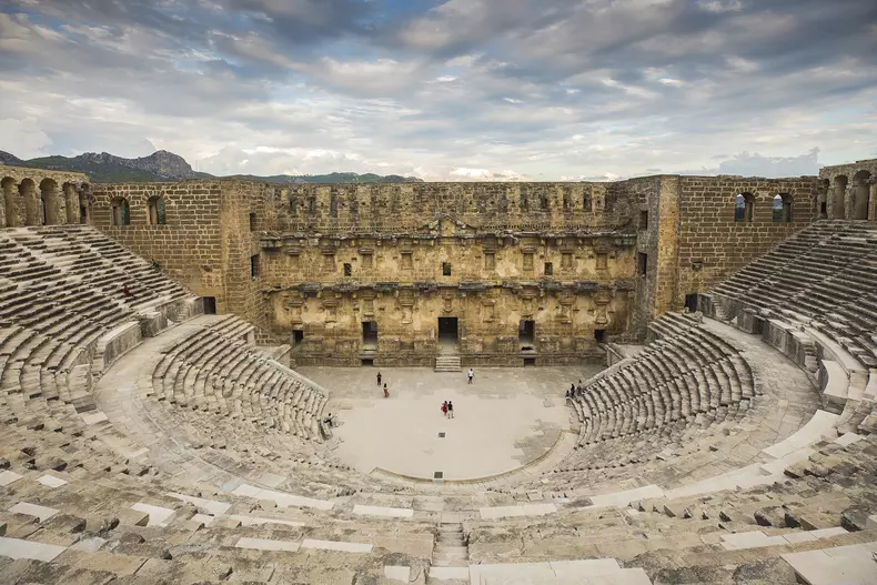 Antalya_Aspendos_Theatre_2000x1333px