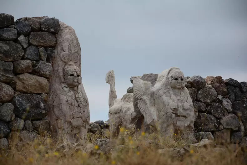 Corum Hattussa-Sphinx Gate 1