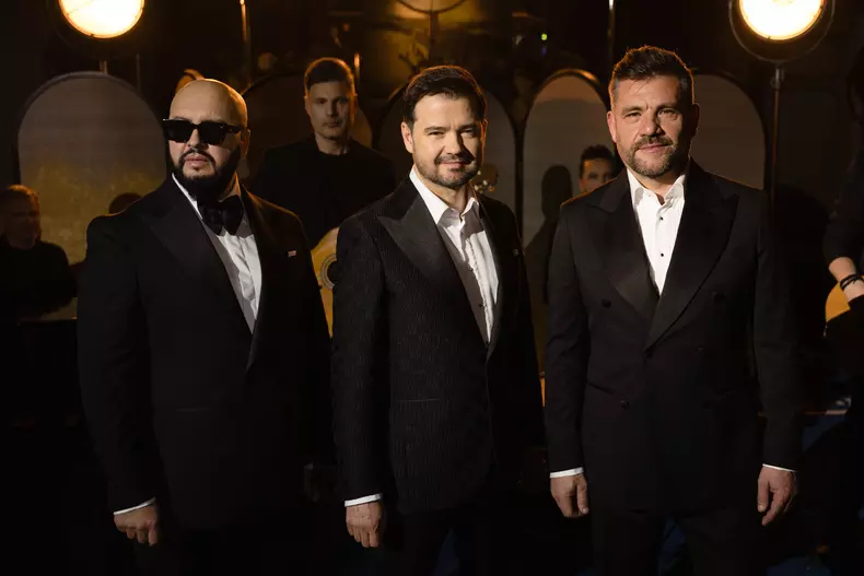 andra maruta 3 sud est laurentiu duta mihai budeanu viorel sipos un sarut cat o viata (3)