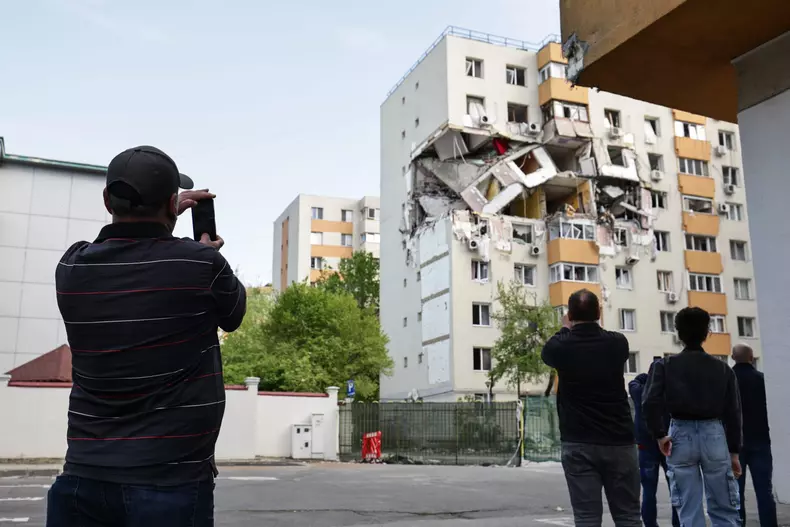 cf8f0e37-5c67-4b41-8193-df0b572021ca