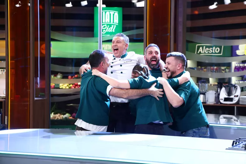 Echipa verde castigatoare_2