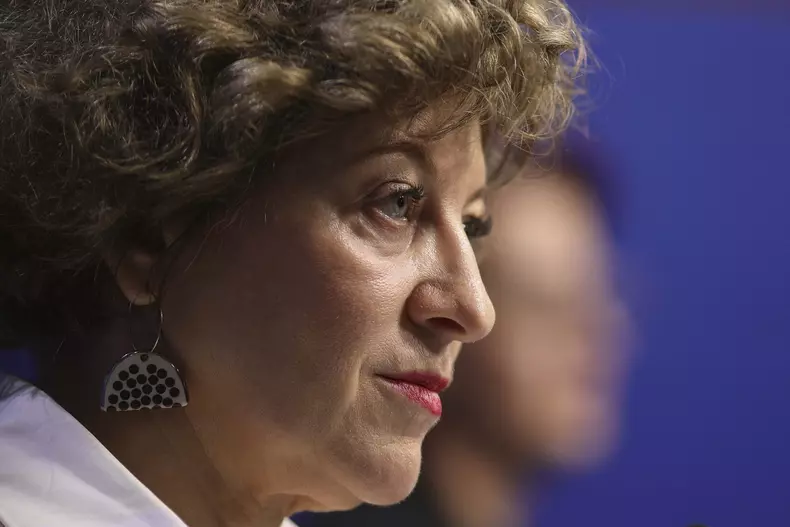 INSTANT_VICEPREMIER_OANA_GHORGHIU_02_INQUAM_Photos_Octav_Ganea