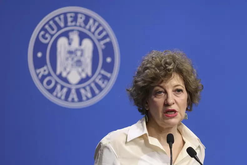 INSTANT_VICEPREMIER_OANA_GHORGHIU_03_INQUAM_Photos_Octav_Ganea