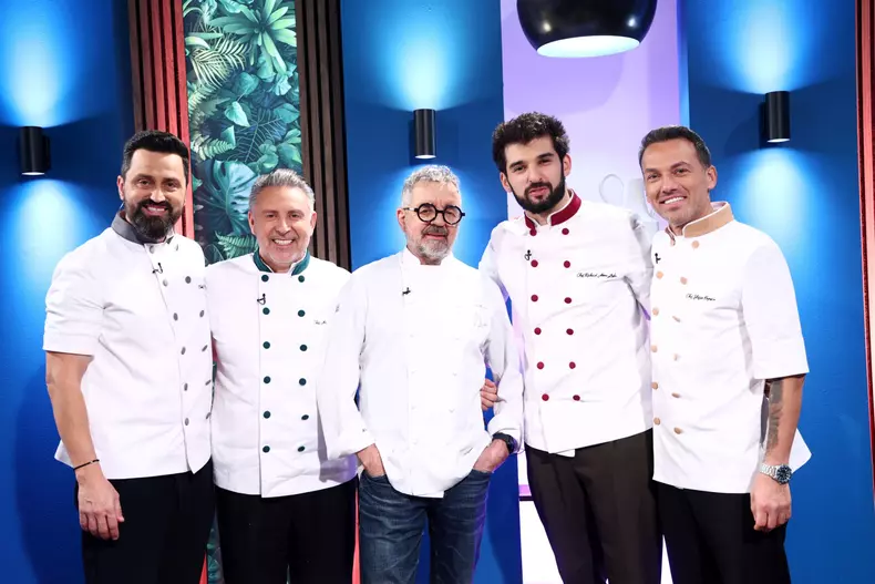 Chef Mauro Uliassi, alaturi de jurați