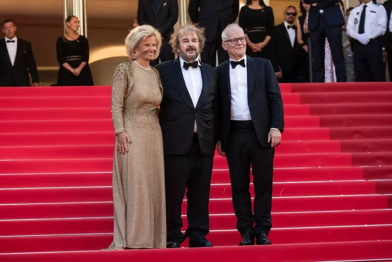M - Montée des marches du film « La « vénus électrique » pour la cérémonie d'ouverture du 79ème Festival International du Film de Cannes