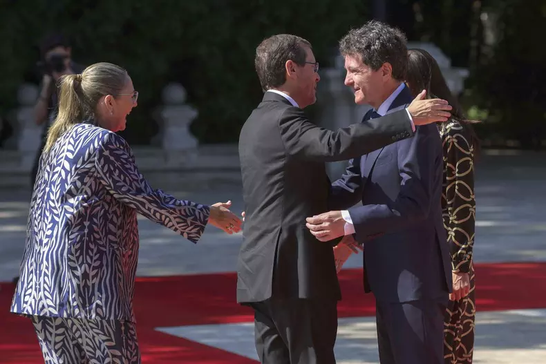 nicusor dan isaac herzog israel (3)