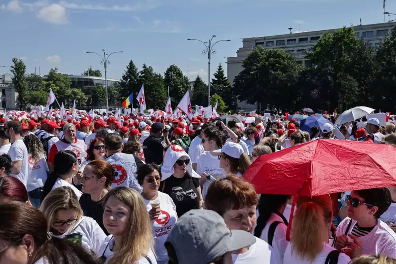 sindicalisti legea salarizarii protest bucuresti