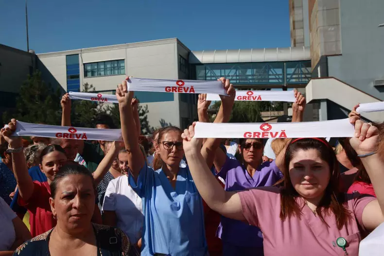 Cadrele medicale de la Spitalul Clinic de Urgență Bagdasar-Arseni din Capitală s-au alăturat protestului (2)