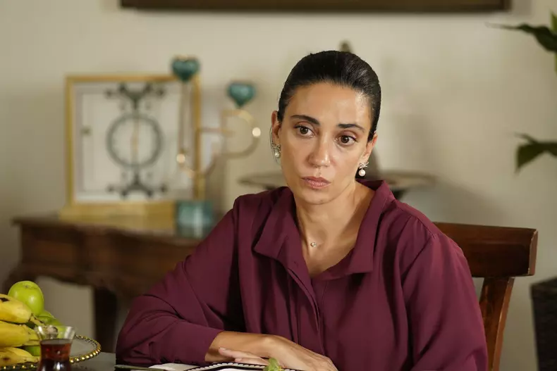 actrita Ceren Karakoc seriale turcia (3)