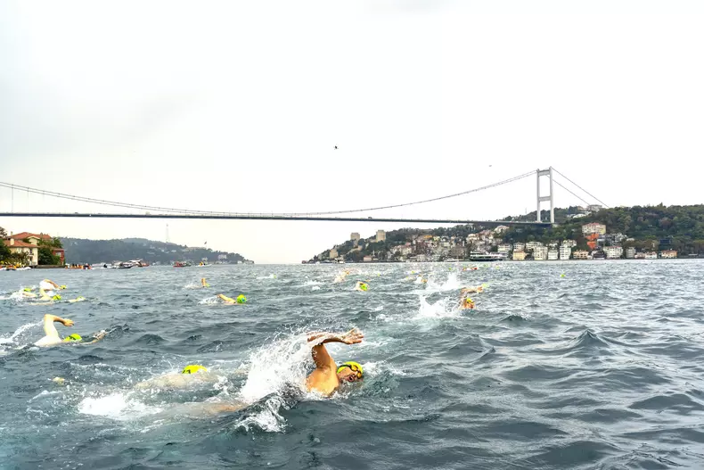 Bosphorus Cross-Continental Swimming Race 4