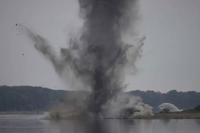 CALARASI - DUNARE - EXPLOZIE CONTROLATA - 3 AUG 2026