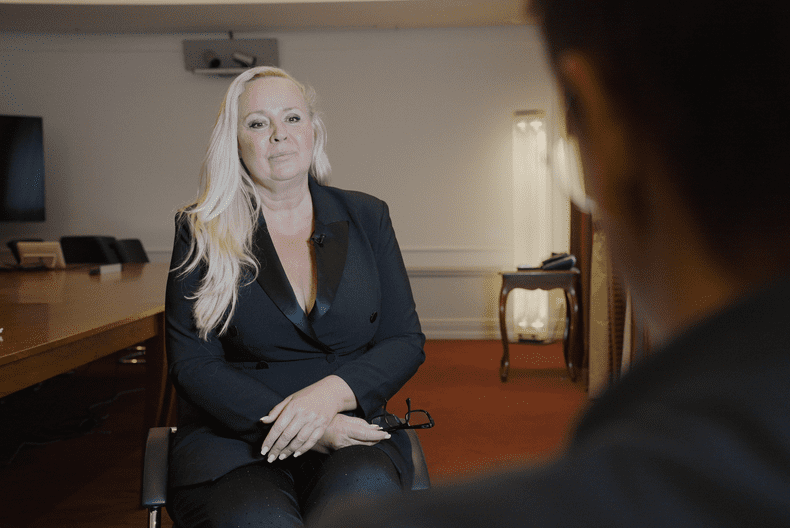 BEATRICE KEUL INTERVIU