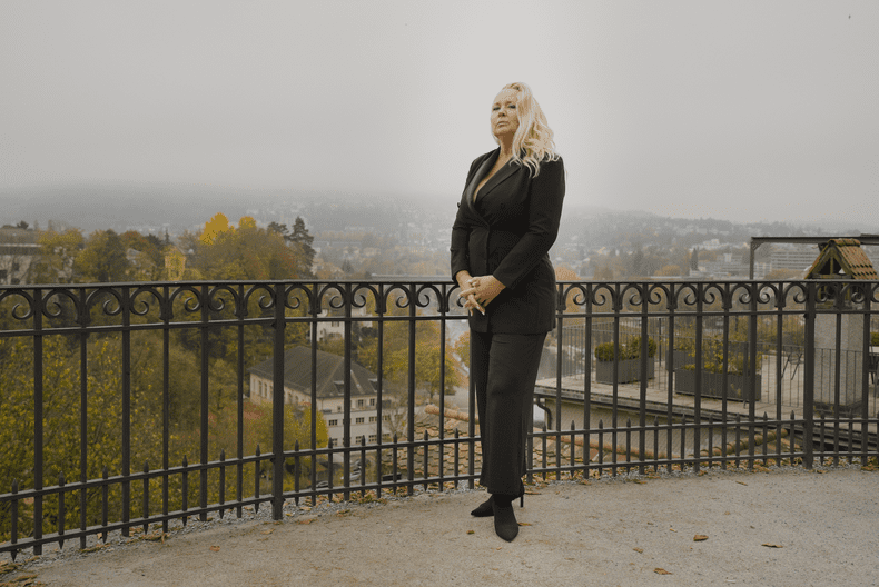 BEATRICE KEUL TERASA HOTEL BELLEVUE BERNA