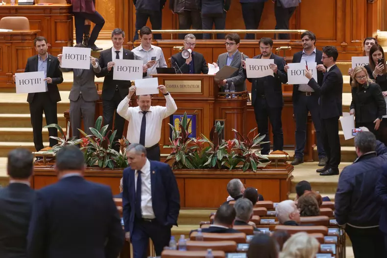 protest usr inquam photos octav ganea 4