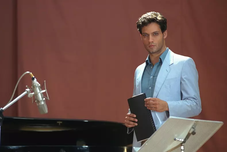 Gabriel Garko, actorul italian care prezintă Cerbul de Aur 2018