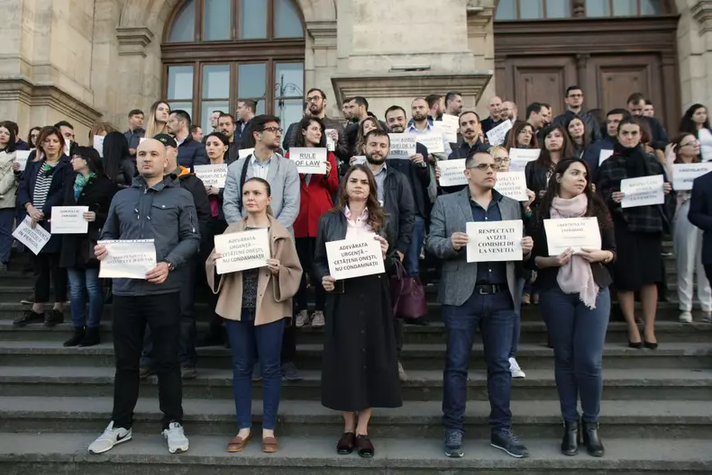 Protest al magistraților la Palatul de Justiție din București-INQUAM-PHOTOS (1)