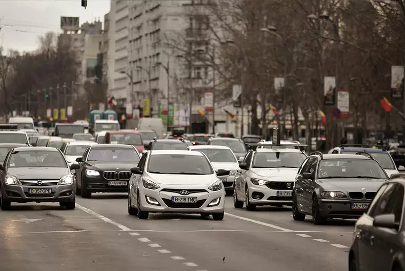 mitus-trafic-bucuresti-2