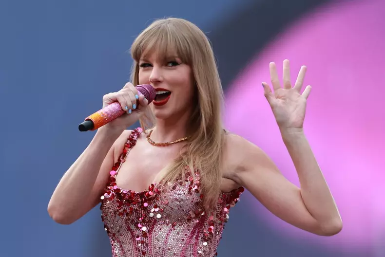Taylor Swift's live concert in Dublin