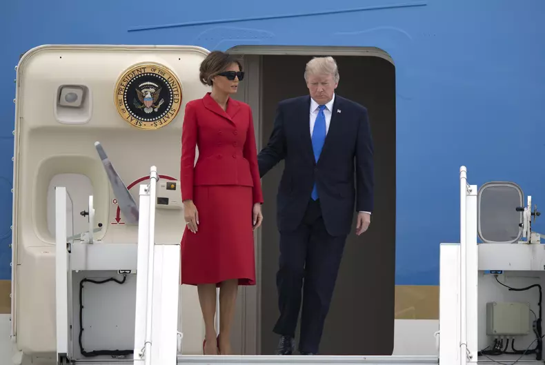 Donald Trump și Melania Trump au ajuns în Paris