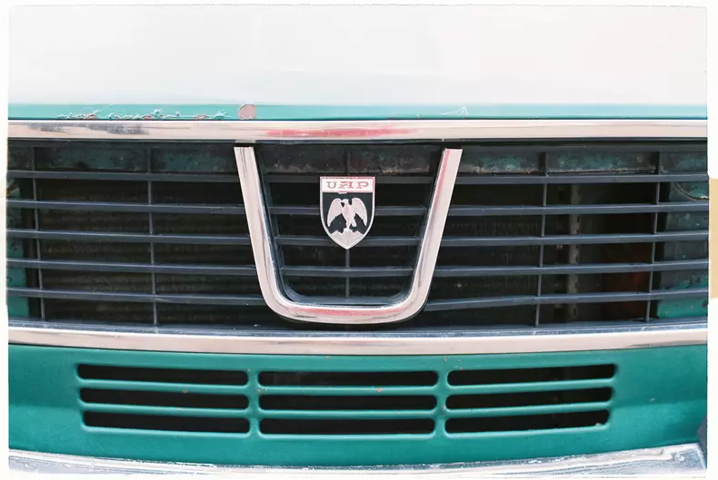 “Anul trecut, am fost cu Zaritza la Fabricat în România, la Politehnică în curte. E o întâlnire a tuturor vehiculelor fabricate în România. Acolo vin Dacii, Aro, Oltcit, camioane Roman, autobuze Rocar, tractoare Brașov.” - Andrei