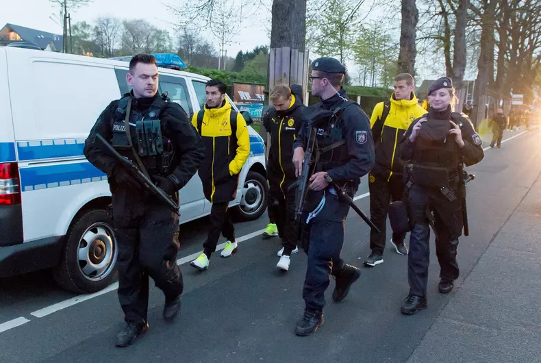 Borussia Dortmund team bus involved in explosion