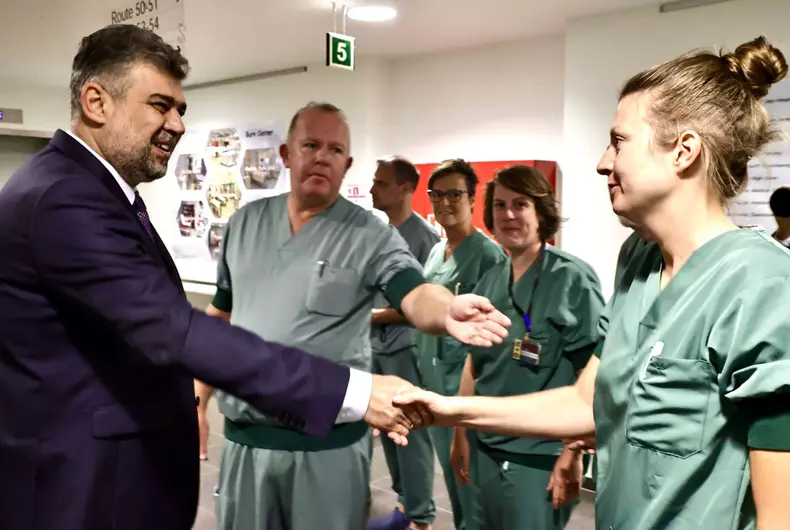 3702969888406780307620953434506377803554363n