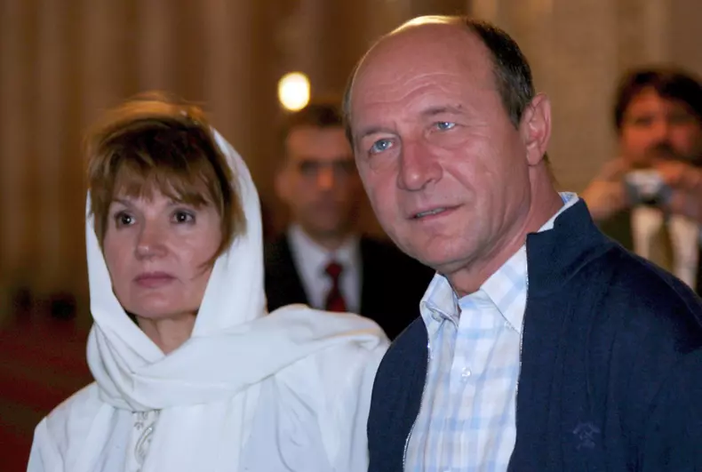 Maria_si_Traian_Basescu_EPA.jpg