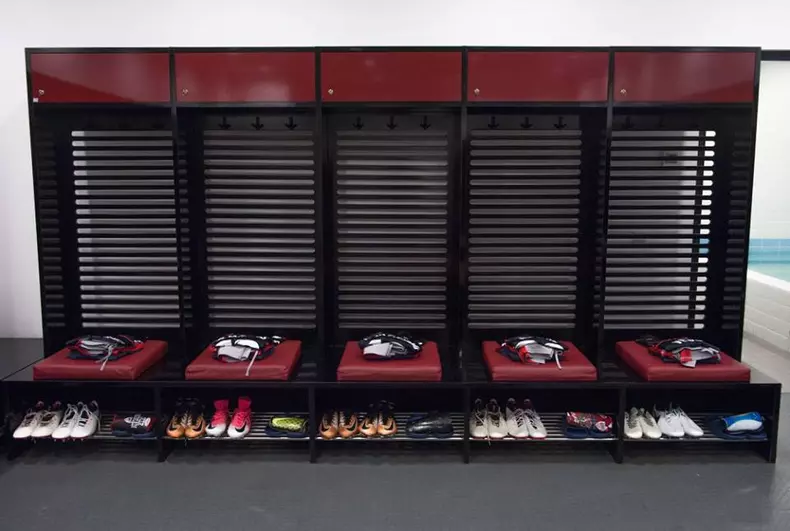 20292982_1575596439138779_1412897119631778918_n