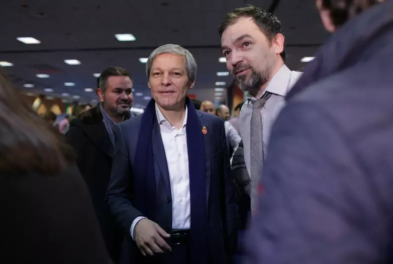 50682923_548776955626405_543658716969304064_n