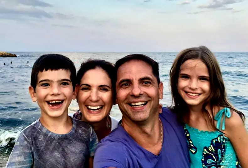 familie-dan-negru