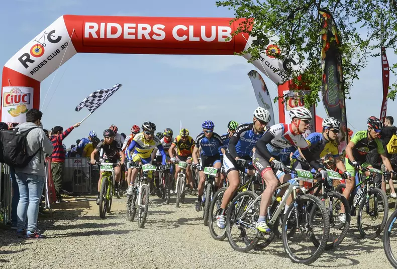 Riders-Club_Ziua-B-Cernica_start-adulti.jpg