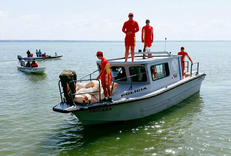 Naufragiu în Brazilia