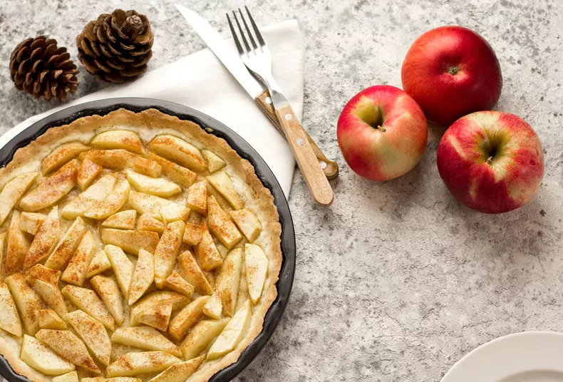Tartă cu mere