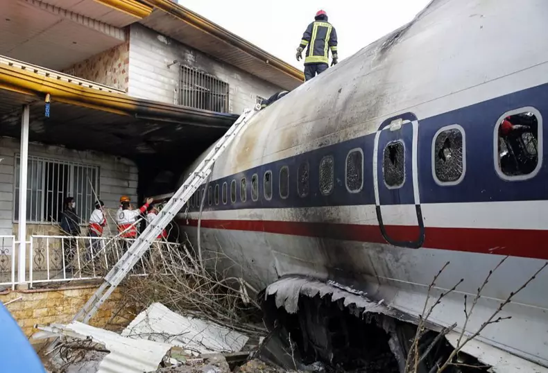 avion prăbușit în apropiere de Teheran
